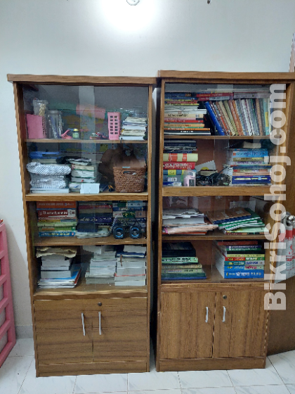 Reading table and book shelve